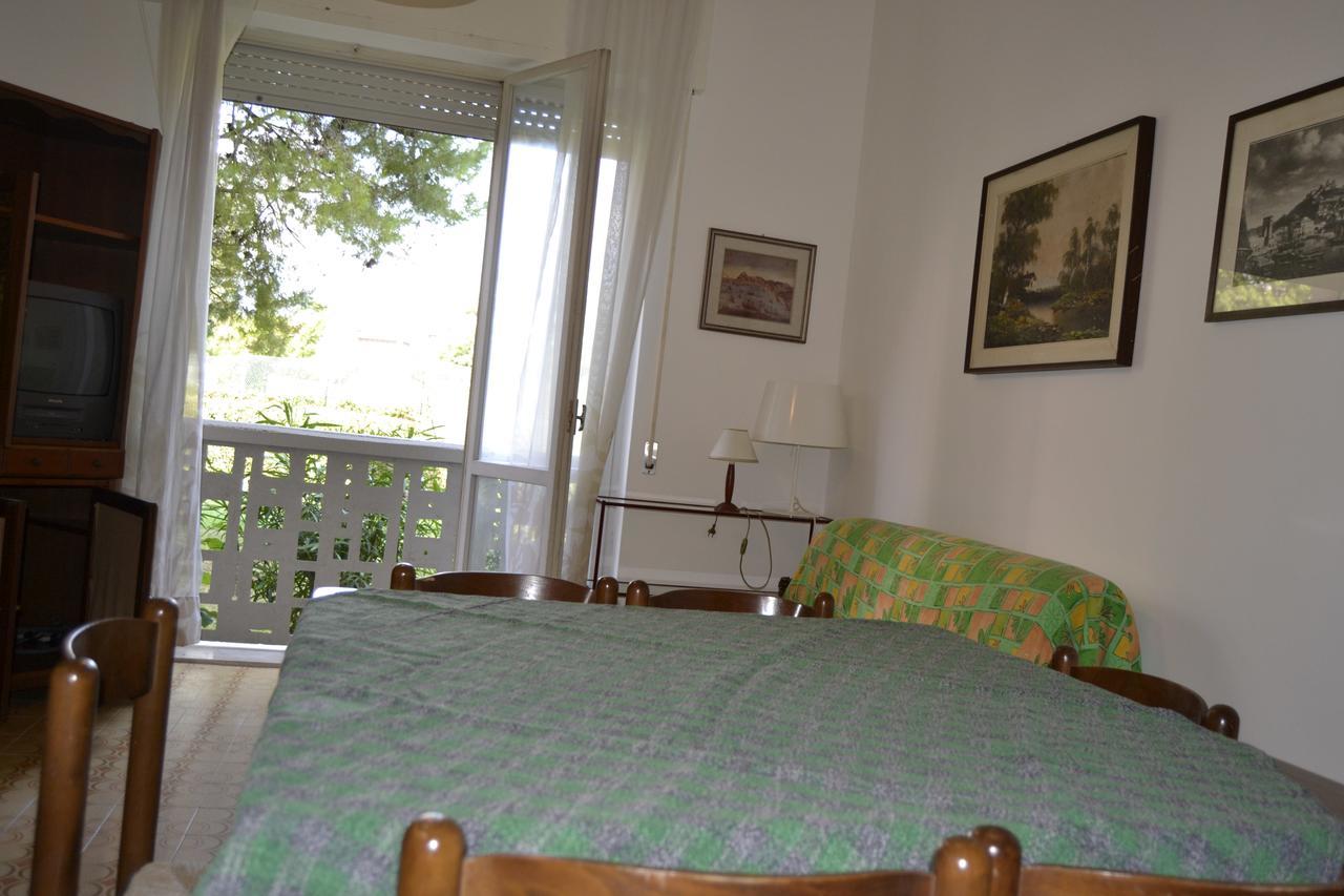Residence Conero P. T. Blocco E Marcelli Bagian luar foto